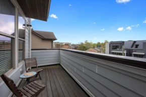 The Ivy 3 Bedroom 2.5 bath In West End